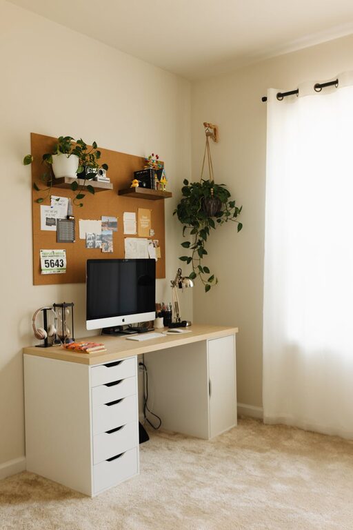 Tips for Creating a Cozy and Productive Home Office Environment